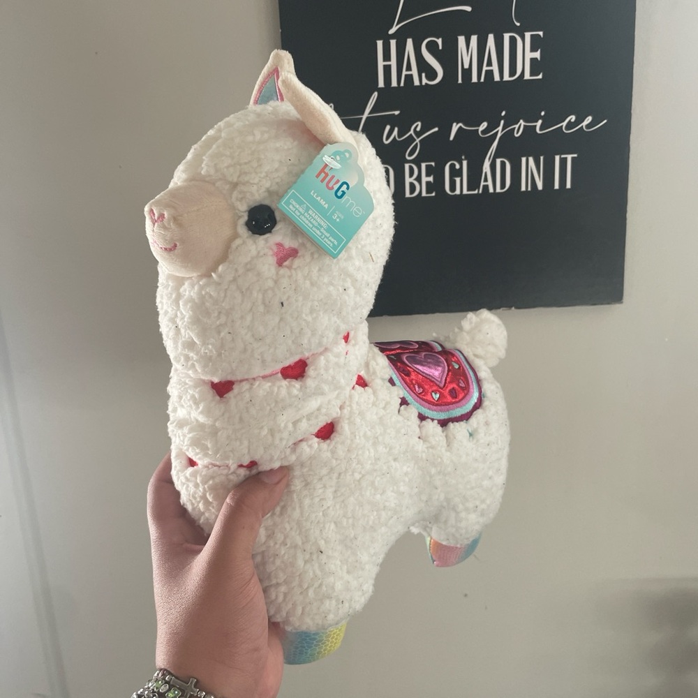 HugMe White Plush Llama Stuffed Animal by Hug Me